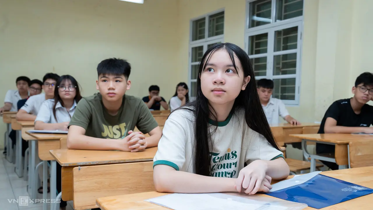 15 trường THPT có số nguyện vọng lớp 10 cao nhất Hà Nội