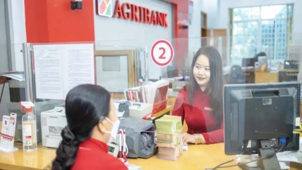 Agribank chủ động giảm lãi suất tiền gửi, tiên phong thực hiện giảm lãi suất cho vay