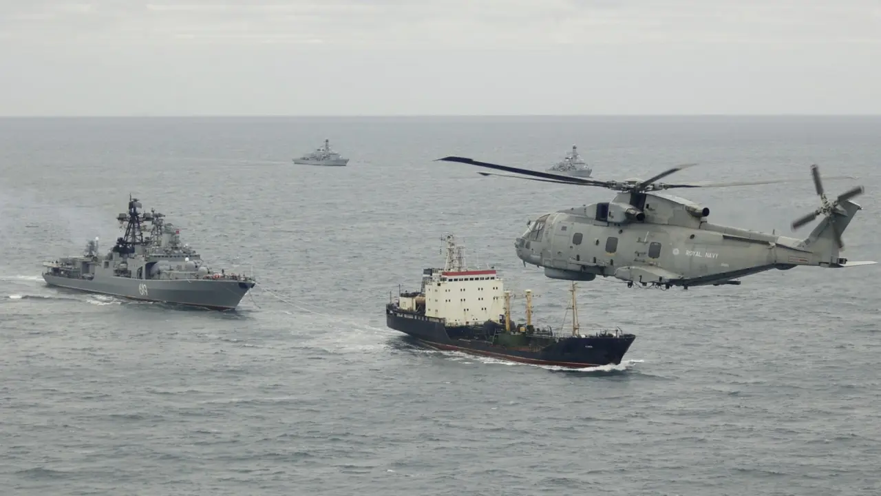 Anh tuyên bố phát hiện, chặn tàu ngầm Nga thăm dò ở Bắc Đại Tây Dương