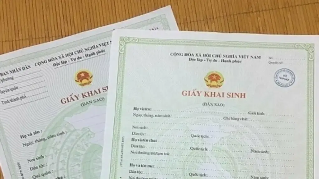 'Ba tôi không biết đường về quê nhưng con cháu vẫn ghi nguyên quán Quảng Ninh'