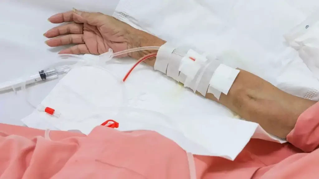 Bác sĩ nêu tên 10 loại thuốc có thể tàn phá thận cấp tính