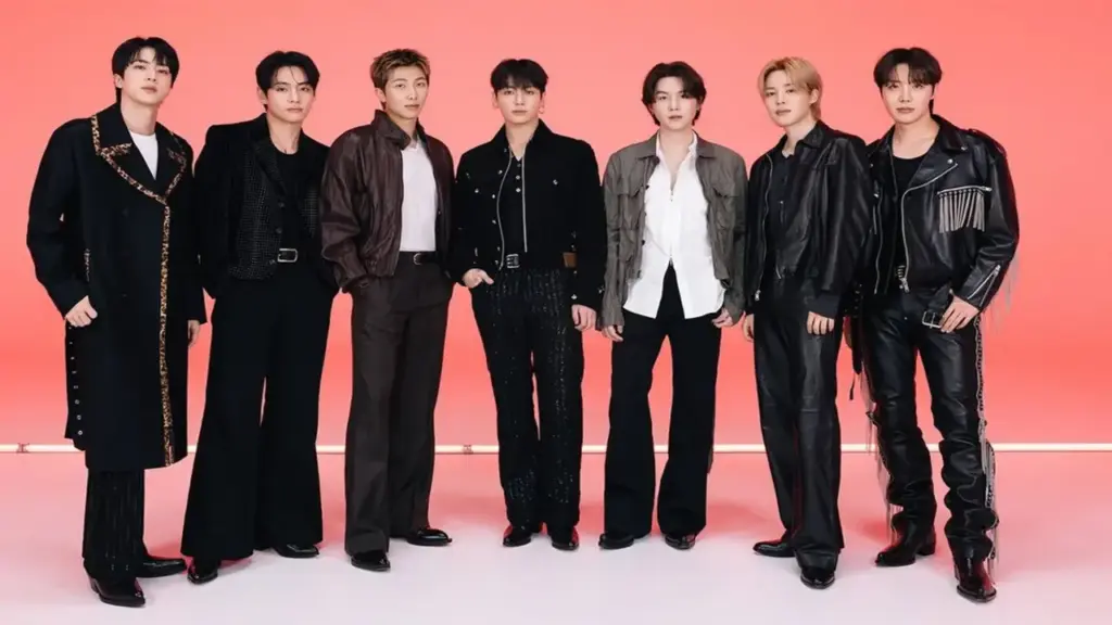 BTS khởi động World tour Arirang, Goyang bùng nổ 'hiệu ứng BTS'