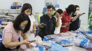 Bữa ăn bán trú trường học: Xử lý vi phạm phải đủ sức răn đe