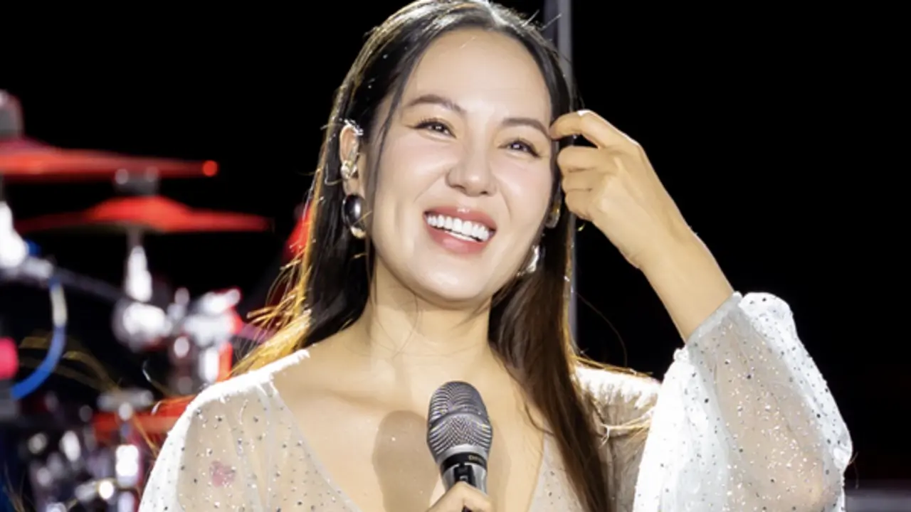 Ca sĩ Phương Linh làm rõ thông tin liên quan tới Hòa Minzy