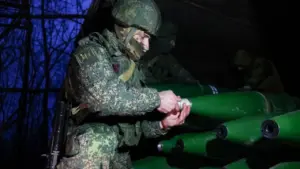 Chiến sự Ukraine ngày 1.511: Nga tuyên bố sắp kiểm soát hoàn toàn Donbass