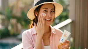 Chống nắng tưởng đúng hóa sai: Da sạm, nguy cơ ung thư tăng