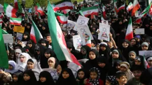 Cuộc sống ở Iran trước giờ G