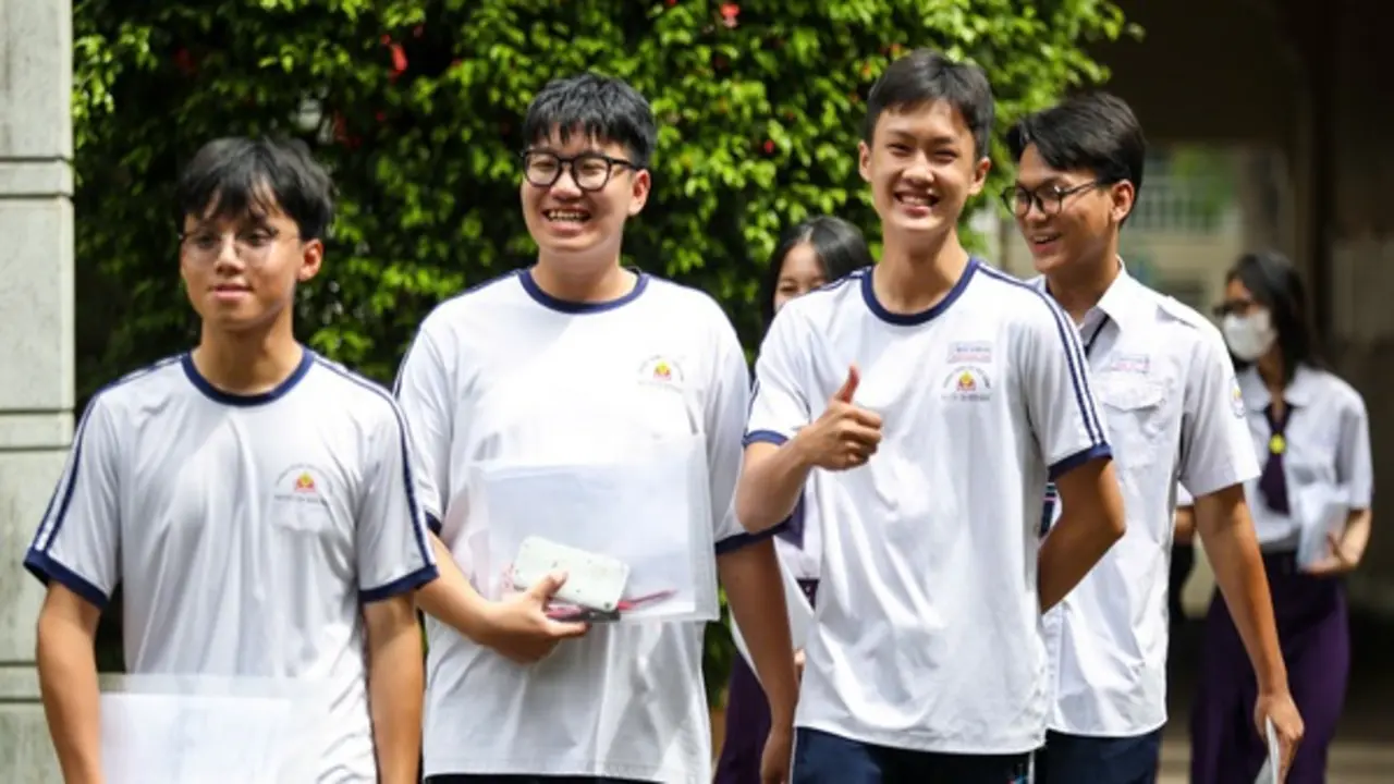 Đăng ký thi tốt nghiệp THPT 2026: Ngoài toán và văn, thí sinh nên chọn môn nào?