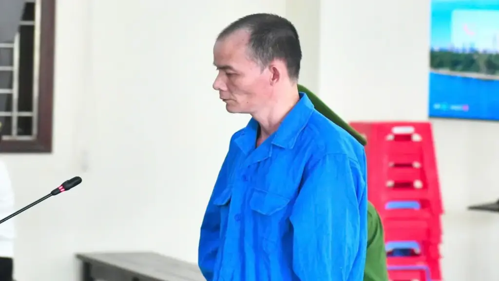 Đánh gục nữ quản lý cây xăng để cướp tiền, người đàn ông ở Tây Ninh lĩnh án