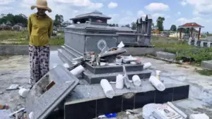 Đập phá mộ mẹ Việt Nam anh hùng ở Đà Nẵng do tranh chấp đất đai?