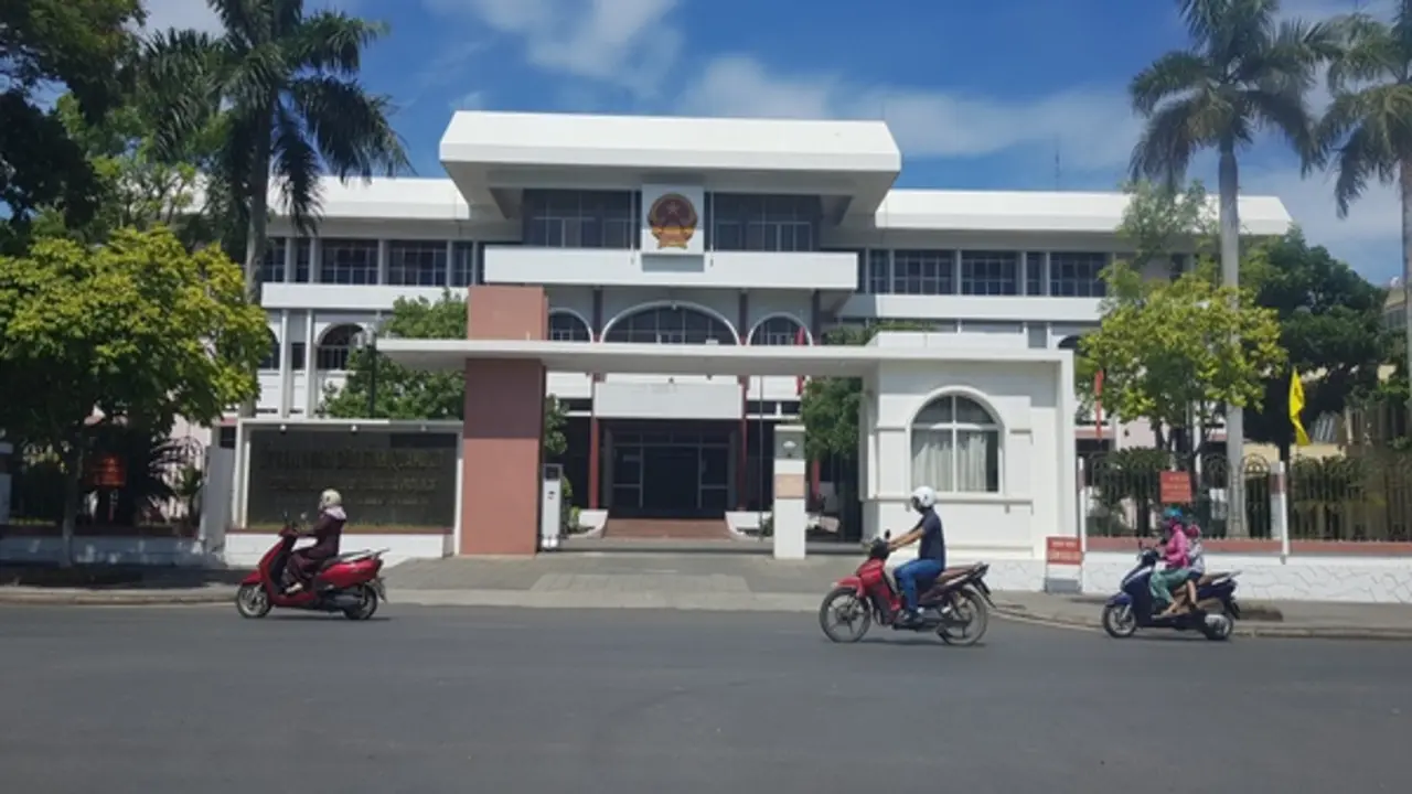 Đề xuất bố trí 230 cán bộ tỉnh làm việc tại trụ sở phía nam Quảng Trị