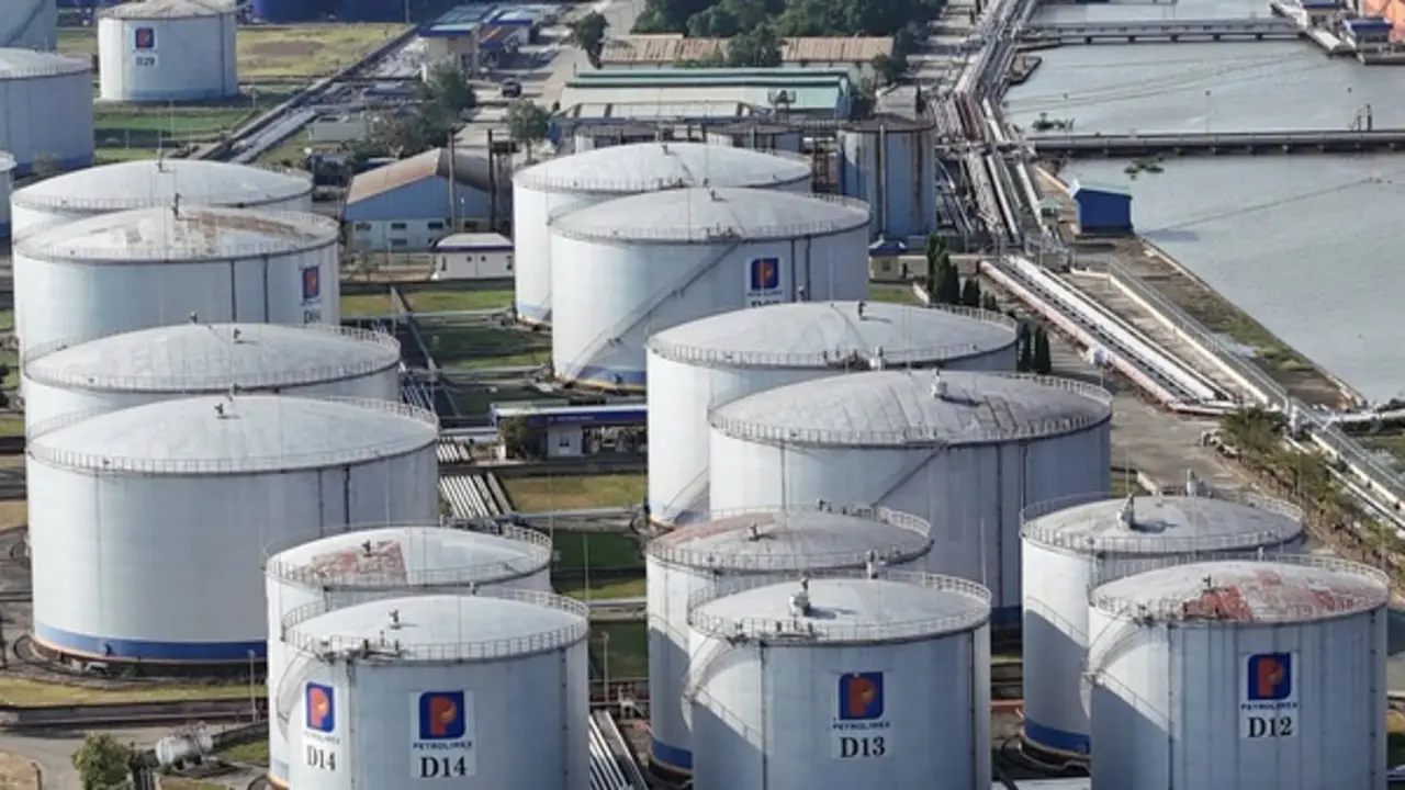 Đề xuất kéo dài thời hạn giảm thuế nhập khẩu xăng dầu 0% đến hết 30.6