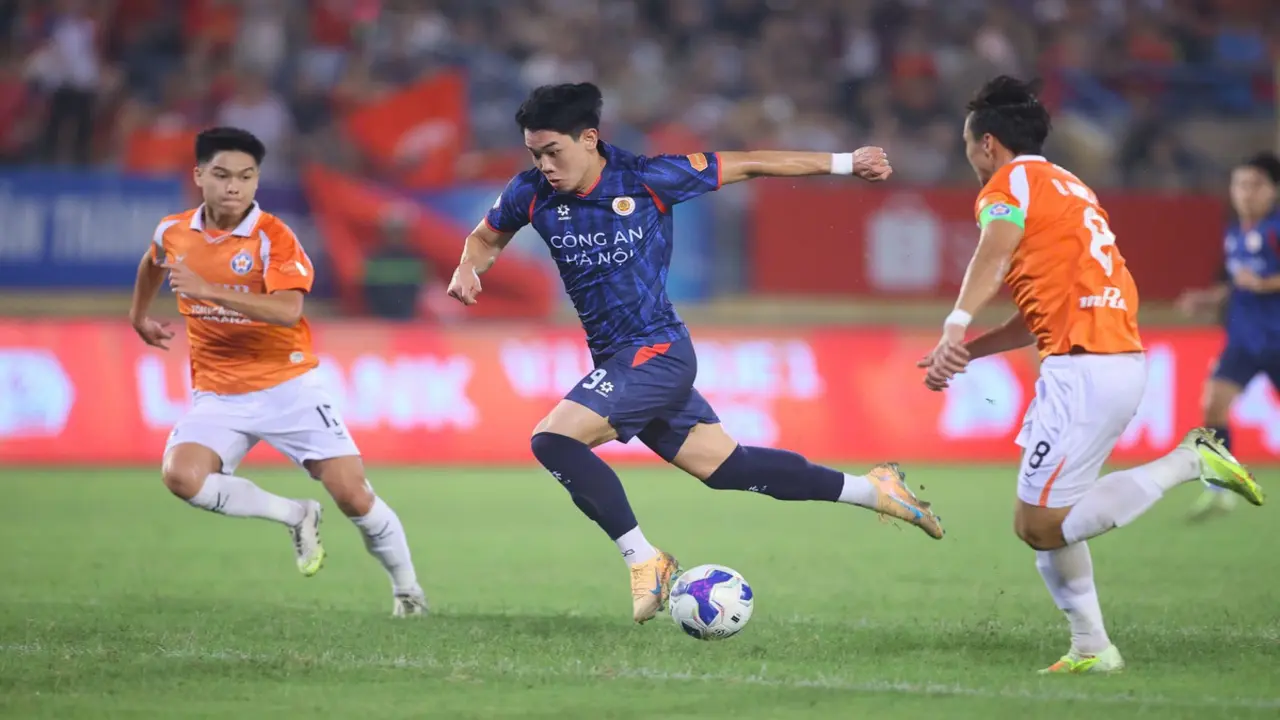 Đề xuất tăng ngoại binh ở V-League của VPF: Nhiều CLB không đồng ý