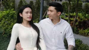 Đoàn Văn Hậu, Doãn Hải My diện đồ ăn ý