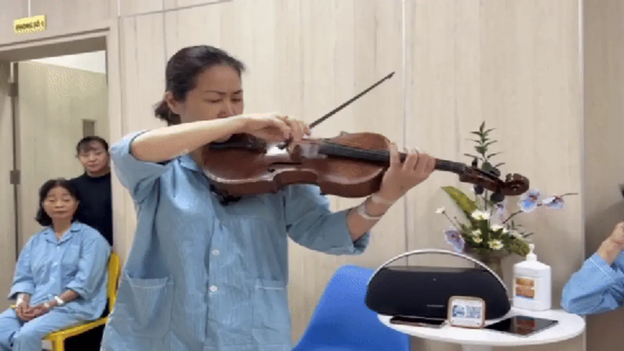 Đoạn video 4 phút tại Khoa Cấp cứu thu hút hàng triệu lượt xem