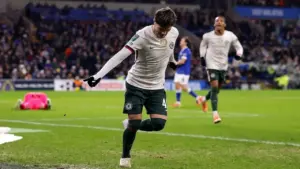 Garnacho nguy cơ bị kỷ luật vì 'thả thính' Man Utd