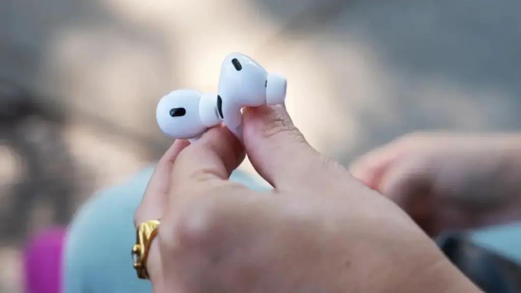 Hiểu đúng cách đeo AirPods để nghe tốt hơn mỗi ngày