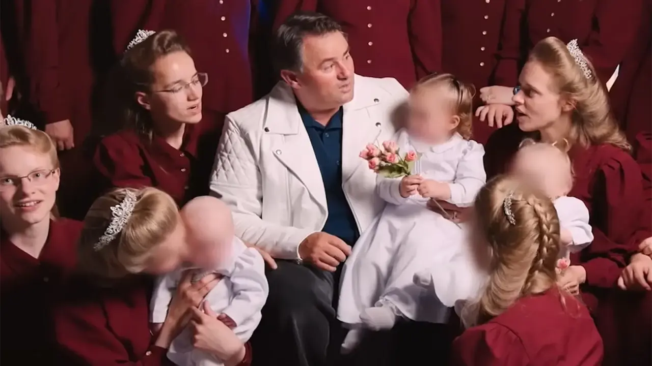 Kế hoạch thâm nhập giáo phái, phá đường dây bóc lột tình dục