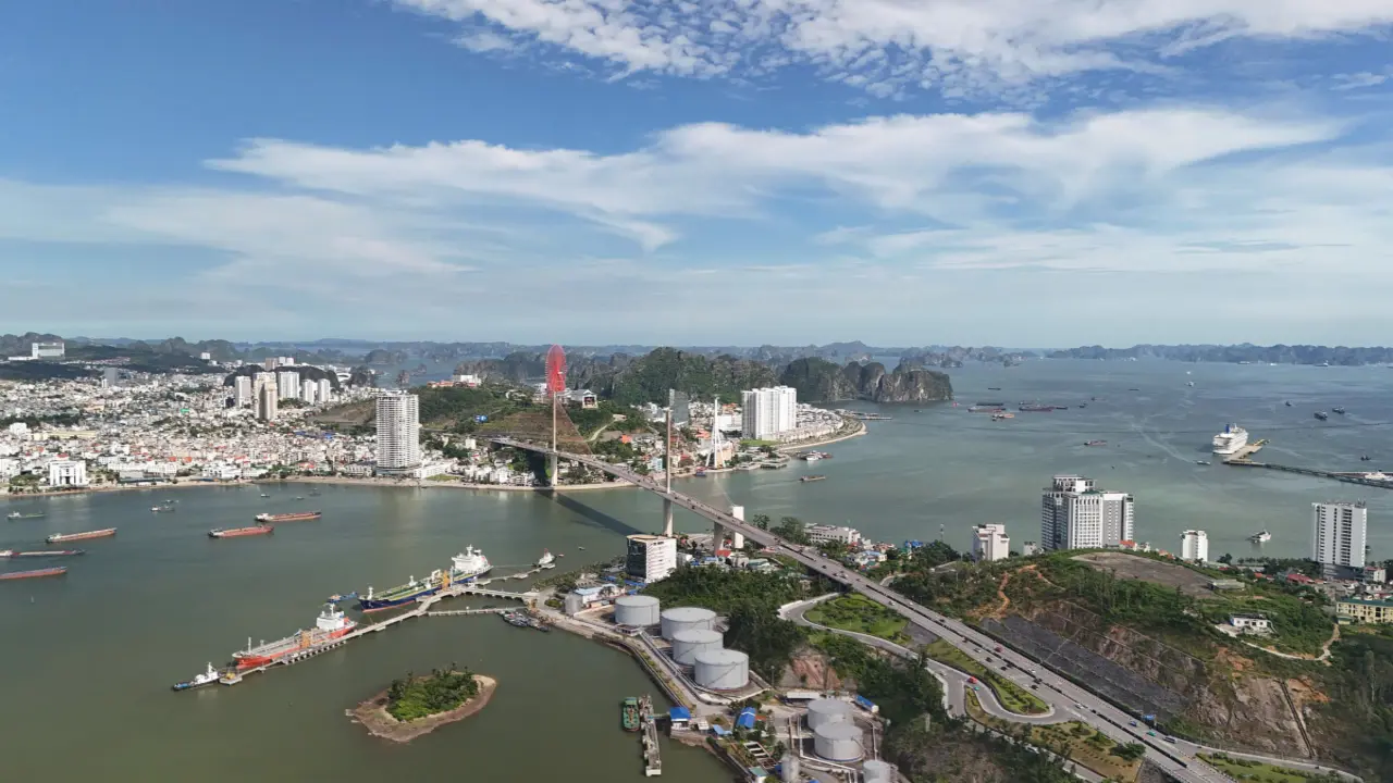 Lộ trình đưa Quảng Ninh lên thành phố trung ương