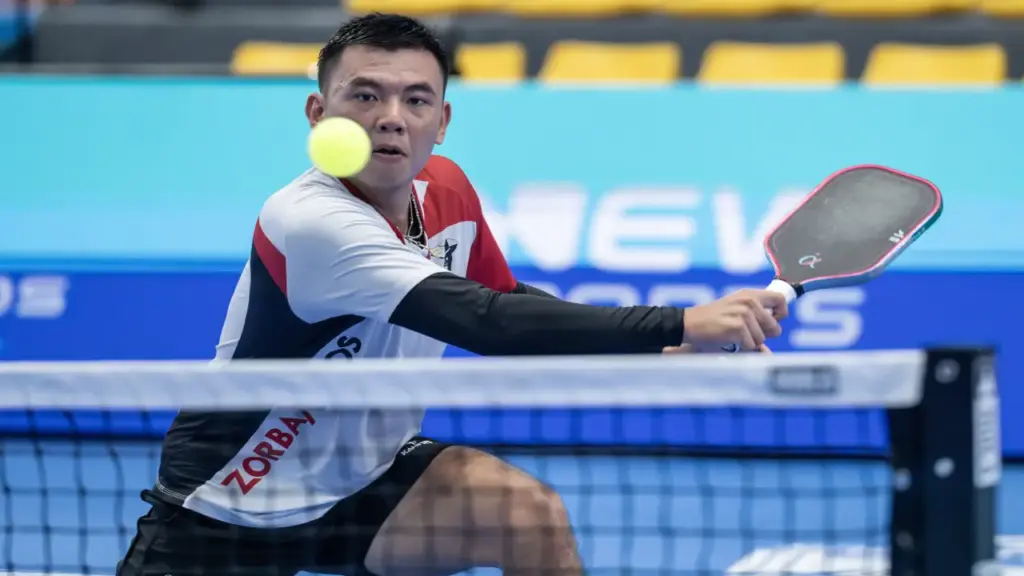 Lý Hoàng Nam áp sát Ben Johns trên bảng thứ bậc PPA Tour