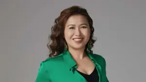 Mẹ 3 con đảo ngược tuổi sinh học, thu nhỏ 15 cm vòng eo