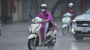 Miền Bắc mưa 5 ngày do không khí lạnh, miền Trung nắng gay gắt cuối tháng 4