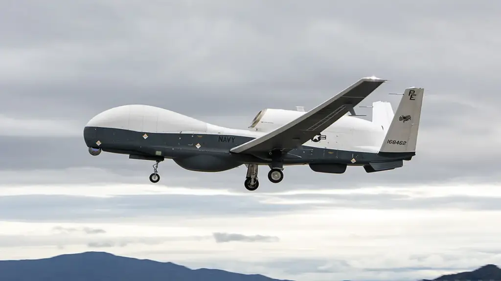 Mỹ xác nhận mất UAV hơn 200 triệu USD