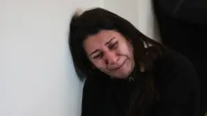 Người Lebanon kiệt sức trong vòng lặp bom đạn