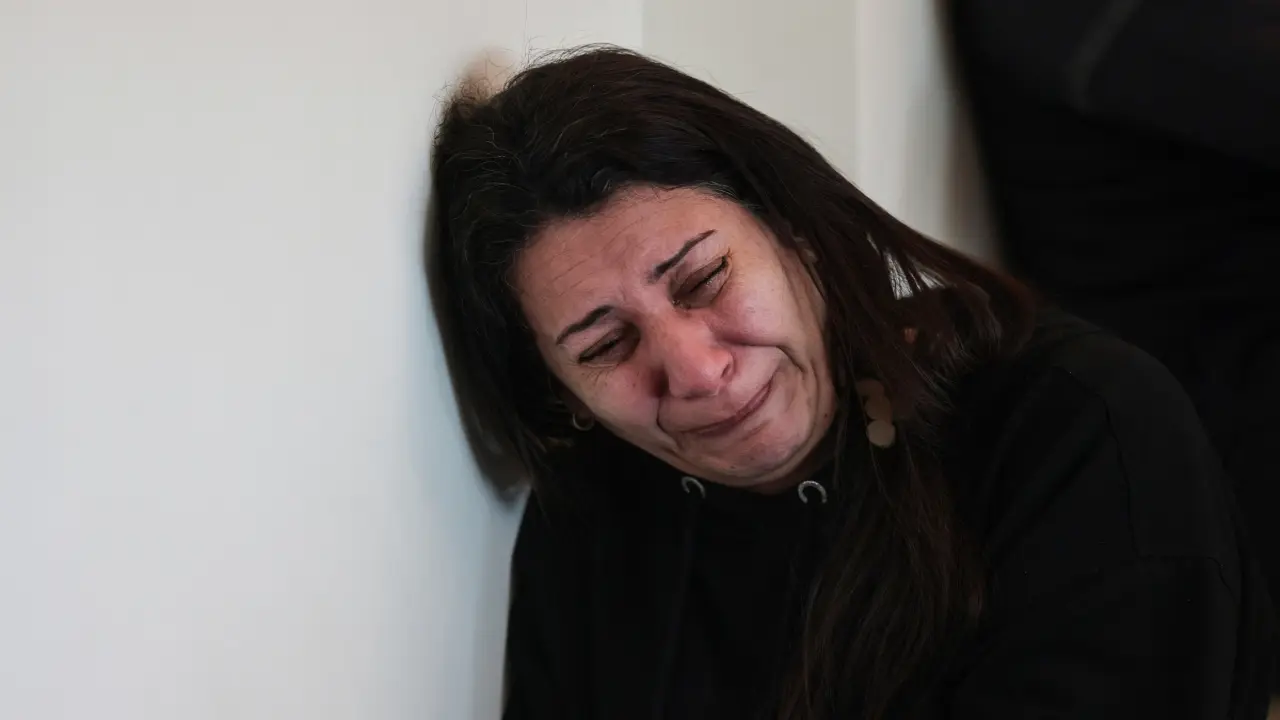 Người Lebanon kiệt sức trong vòng lặp bom đạn