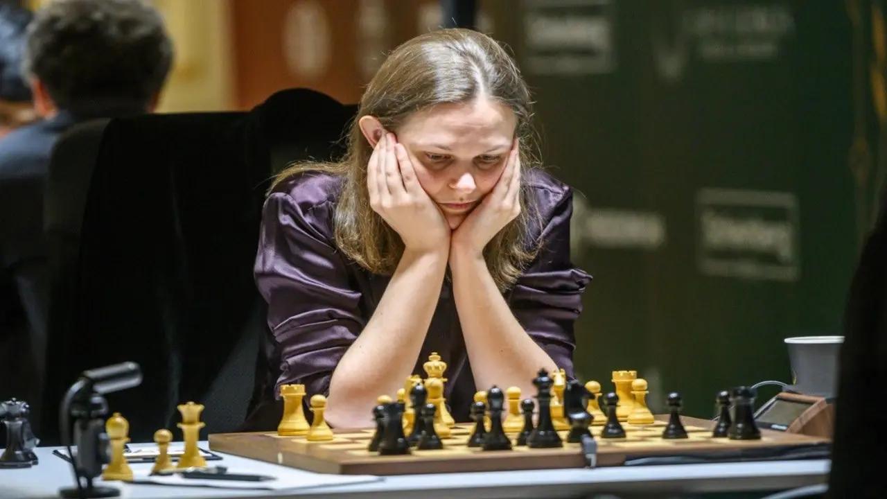 Nhận vé vớt, kỳ thủ nữ Ukraine tạm dẫn đầu tại giải Candidates 2026