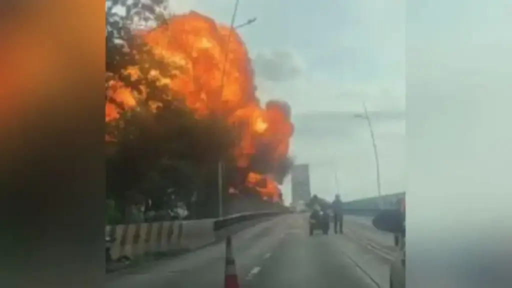 Nổ lớn gần cầu bắc qua kênh đào Panama, có thương vong