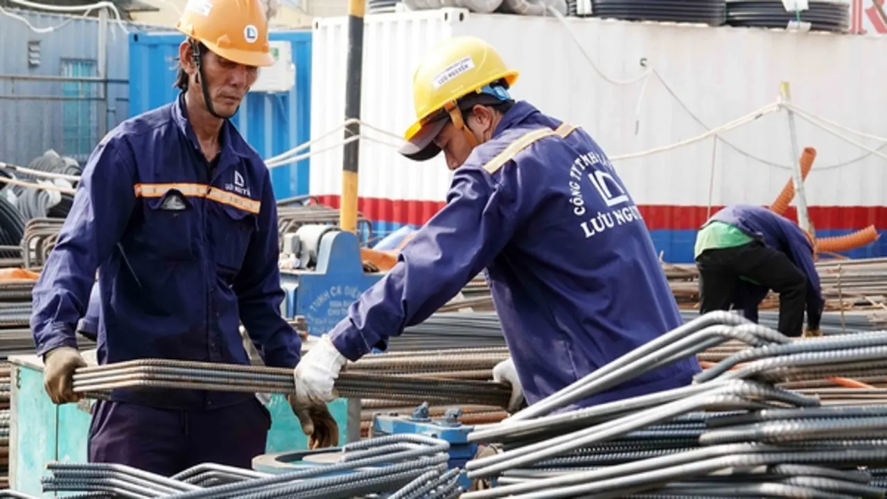 'Phát súng lệnh' cho toàn bộ máy