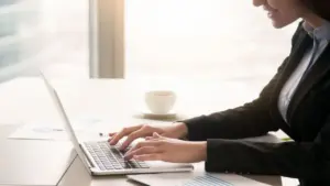 Quay lại sau khi nghỉ việc lâu: Làm sao bắt nhịp nhanh?