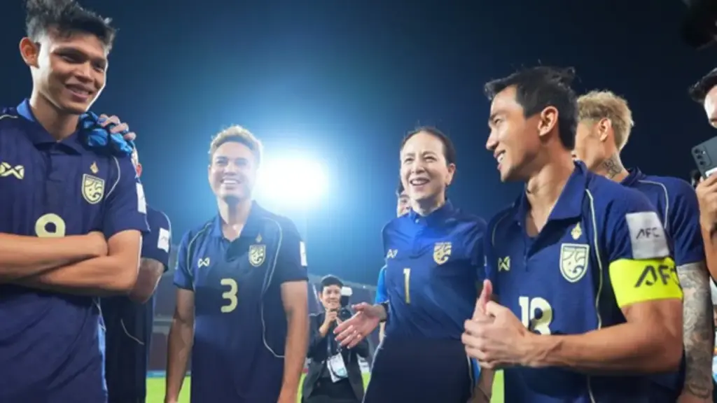 Thái Lan chốt xong kế hoạch nóng cho AFF Cup, Madam Pang tiết lộ suýt từ chức vì...