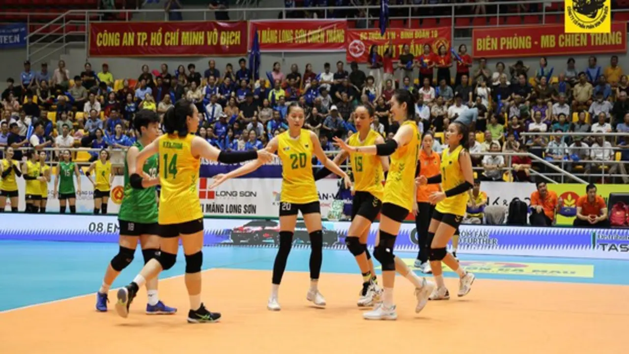 Thanh Thúy tỏa sáng giúp CLB VTV Bình Điền Long An có vé dự Cúp bóng chuyền Hùng Vương