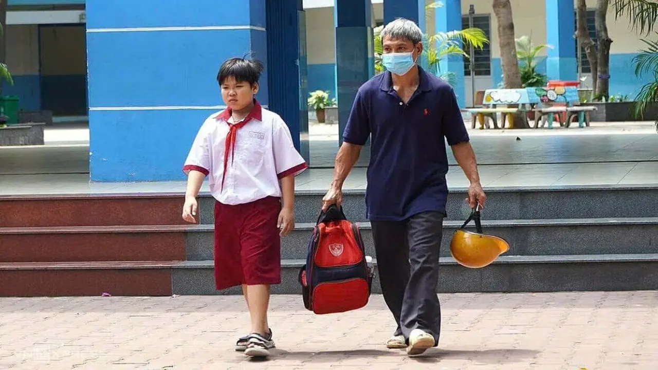 Thêm 3 trường ở TP HCM dừng bữa ăn bán trú