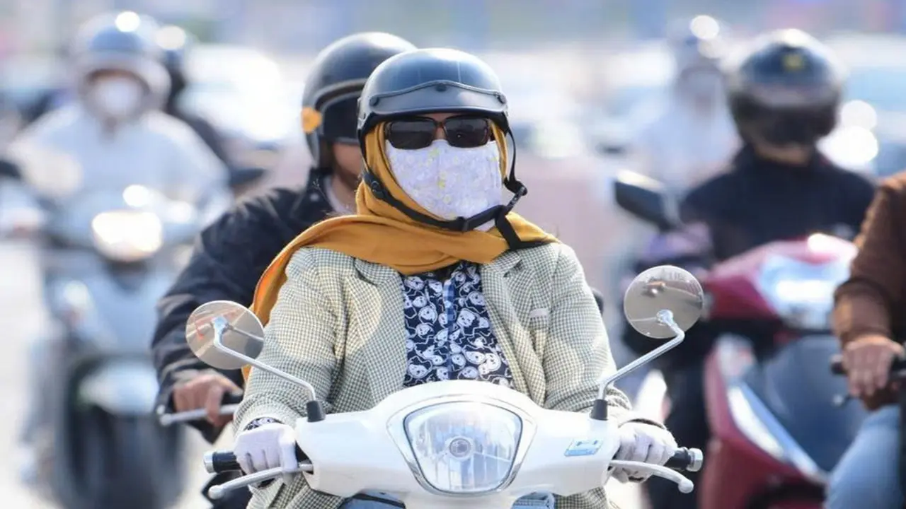 Thời tiết hôm nay 5-4: Nắng nóng gay gắt nhiều nơi, nhiệt gần 39-40 độ C, người dân chú ý sức khỏe