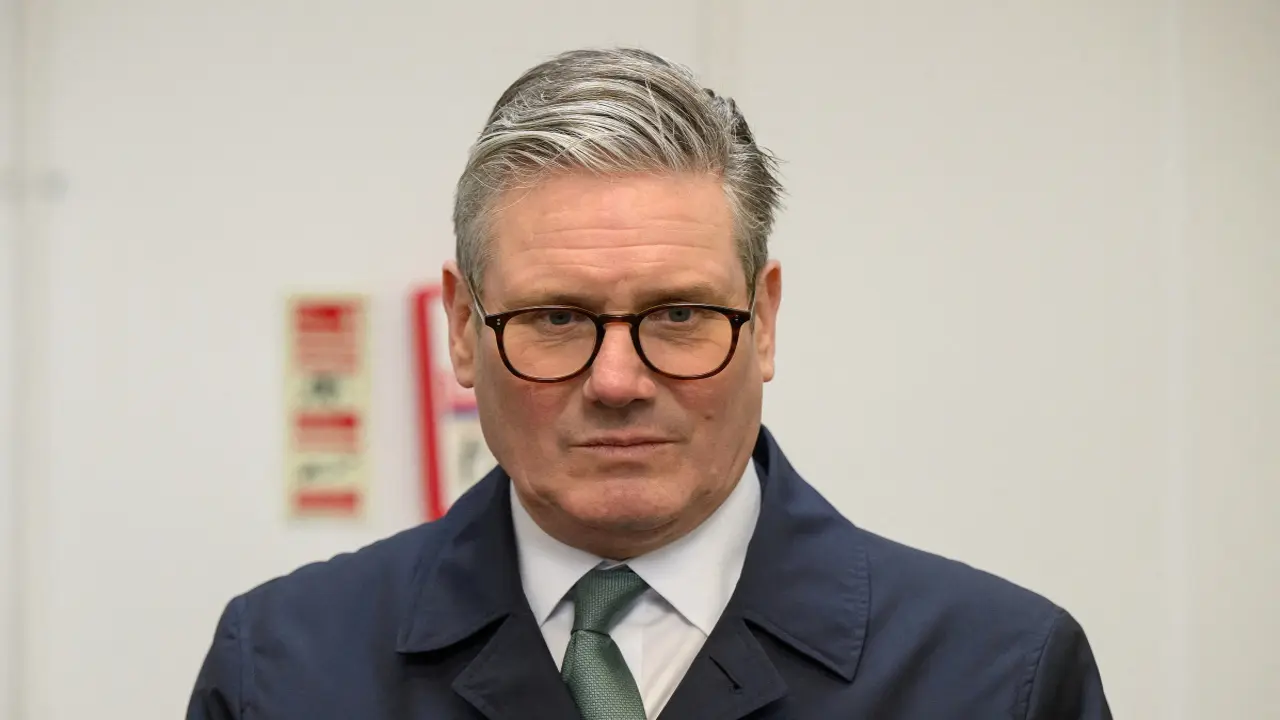 Thủ tướng Anh đối mặt rắc rối vì cựu đại sứ liên quan Epstein