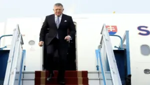 Thủ tướng Slovakia bắt đầu thăm chính thức Việt Nam