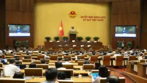 Tin tức sáng 12-4: Hôm nay Quốc hội xem xét thông qua nghị quyết giảm thuế với xăng dầu tới 30-6