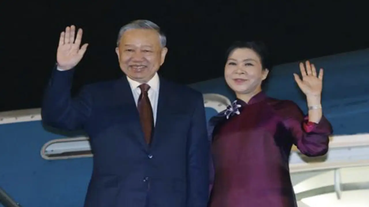 Tổng Bí thư, Chủ tịch nước Tô Lâm và Phu nhân lên đường thăm cấp Nhà nước đến Trung Quốc