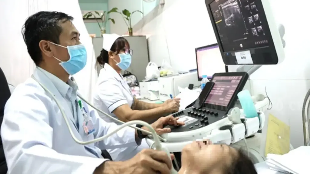 TP.HCM: 4.578 ca phải chuyển tuyến sau khám sức khỏe miễn phí, bức tranh đáng lo