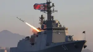 Triều Tiên thử tên lửa từ tàu chiến, nhấn mạnh răn đe hạt nhân
