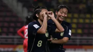 U20 nữ Thái Lan - U20 nữ Việt Nam (hiệp 2) 3-1: Thủ môn Artima 'tặng quà' cho Việt Nam