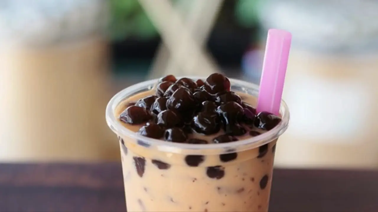 Uống trà sữa mỗi ngày, thanh niên 32 tuổi mắc tiểu đường